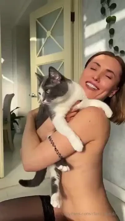 Two beautiful princesses 