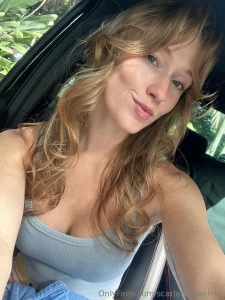 The sun s shining but you d make my day way hotter so what are you