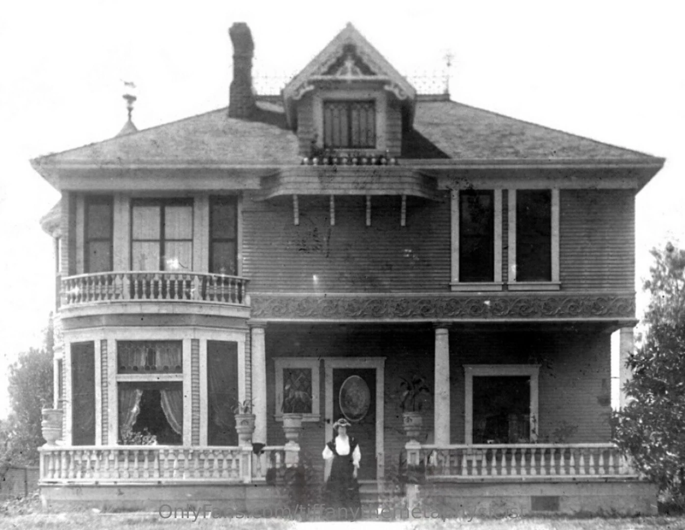 Investigated the beautiful kellogg house with my team the kellogg 