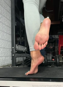 Just relax and lose yourself in my feet worship them like they re the part 34