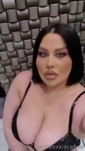 70 popusta na mom of cekam te 3 per month onlyfans com alexlace