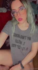 Comment if you accept tiddy pics in your dms part 1