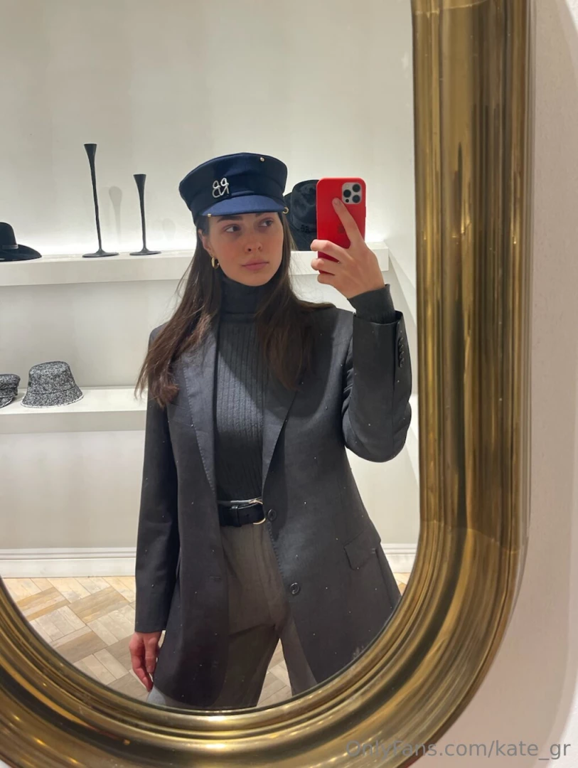 Here is my new hat that i picked out at the store do you like it i m 