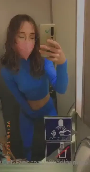 Paja renfe est is a tiempo de que os grabe un poco m s en el ba o 