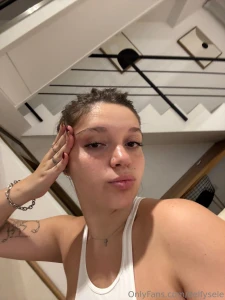 No se si tengo cara de aburrida o de necesitada de mimos que opinas