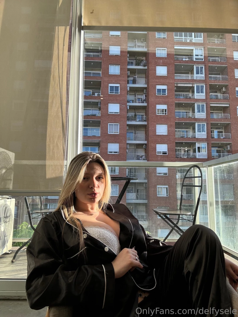 Pretty to see hard to catch 