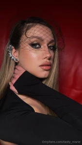 I don t like a lot of words i m about the look the touch part 1