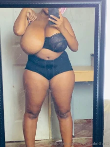 Would you clean my mirror for me if i let suck on your favourite titty part 1