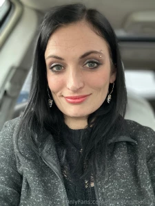 Some shameless selfies today because it s my birthday have a great part 1