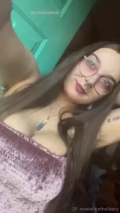 I felt so cute today do you want to see what i took vids and pics of