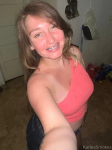 Karleesmokestease part 2