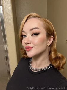 Dm me a selfie on emmamagnoliaxo and let s make your welcome extra