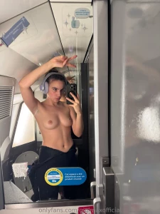 I ll never get tired of nudes in trains and planes part 1