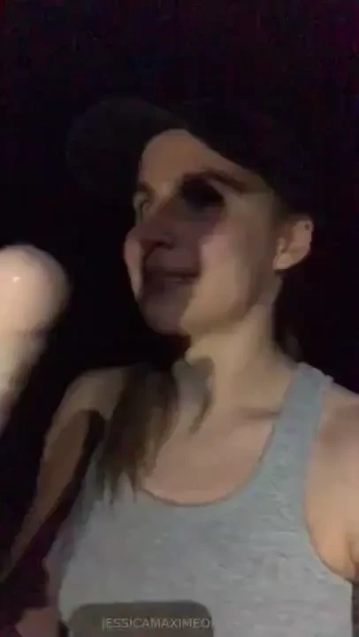 Who was there 4 years ago when i asked a random guy from tinder to 