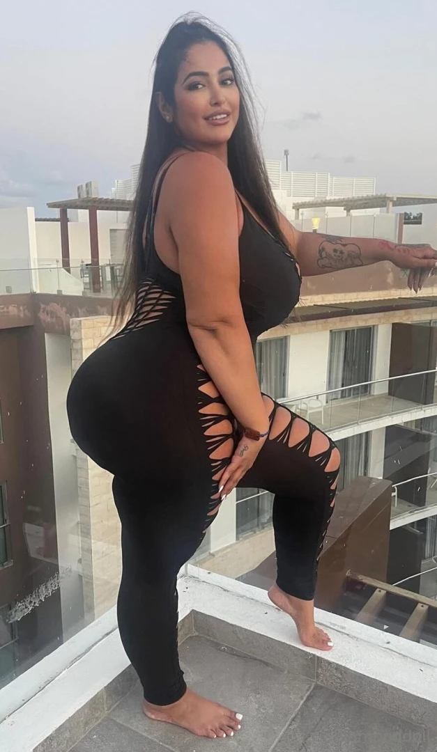 Sending you a little love come get it 