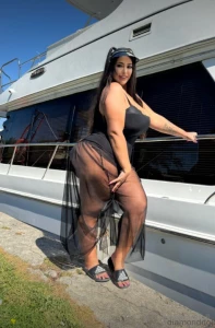 Let your beauty do the talking