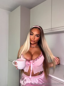 Pov you wake up to me bringing you morning coffee