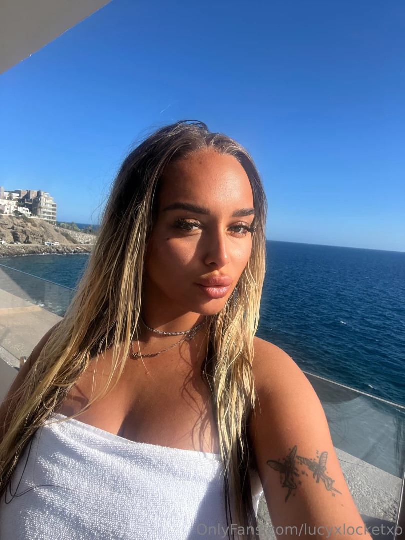 Sunshine is my favourite typa medicine 