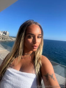 Sunshine is my favourite typa medicine