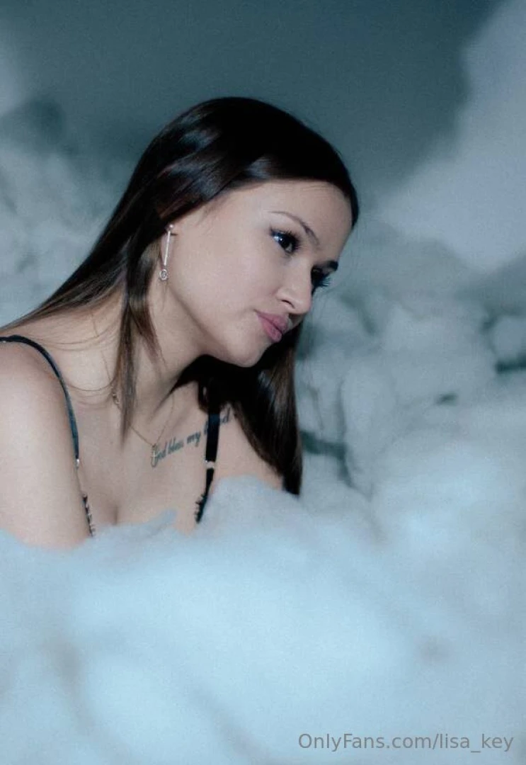 I think i m already in the new year mood do you know what my ritual is 