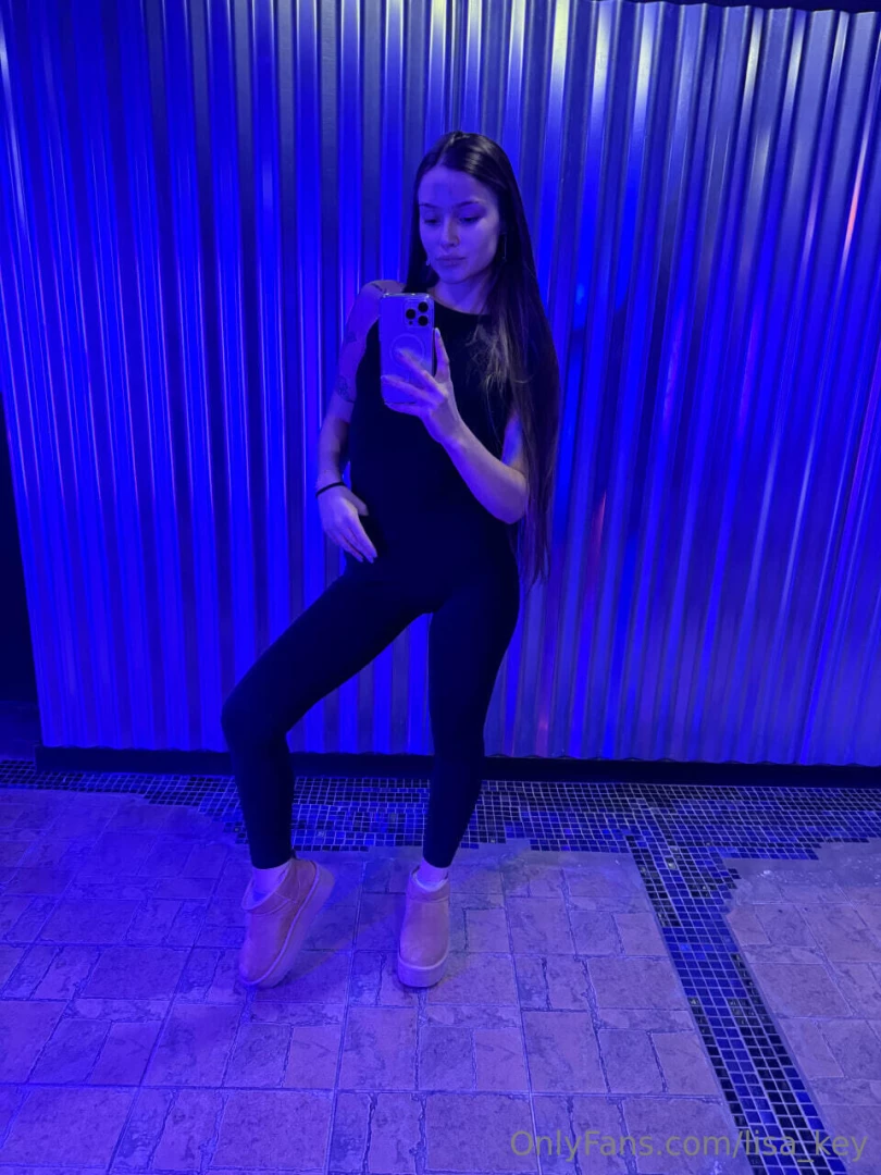 Set a goal work on yourself and enjoy the process 