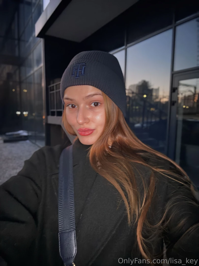 Sos freezing okay that s it who stole summer i m out here walking like 