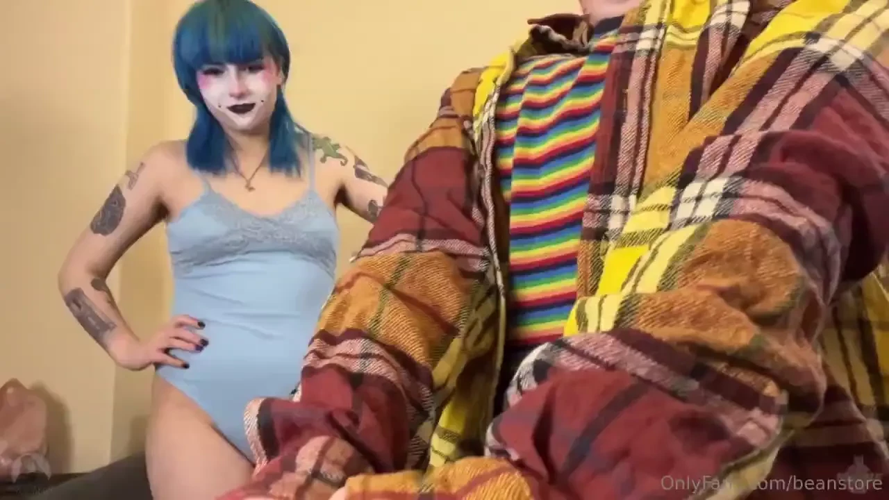 Clownin around- we welcome you to our clothing store clownin around 