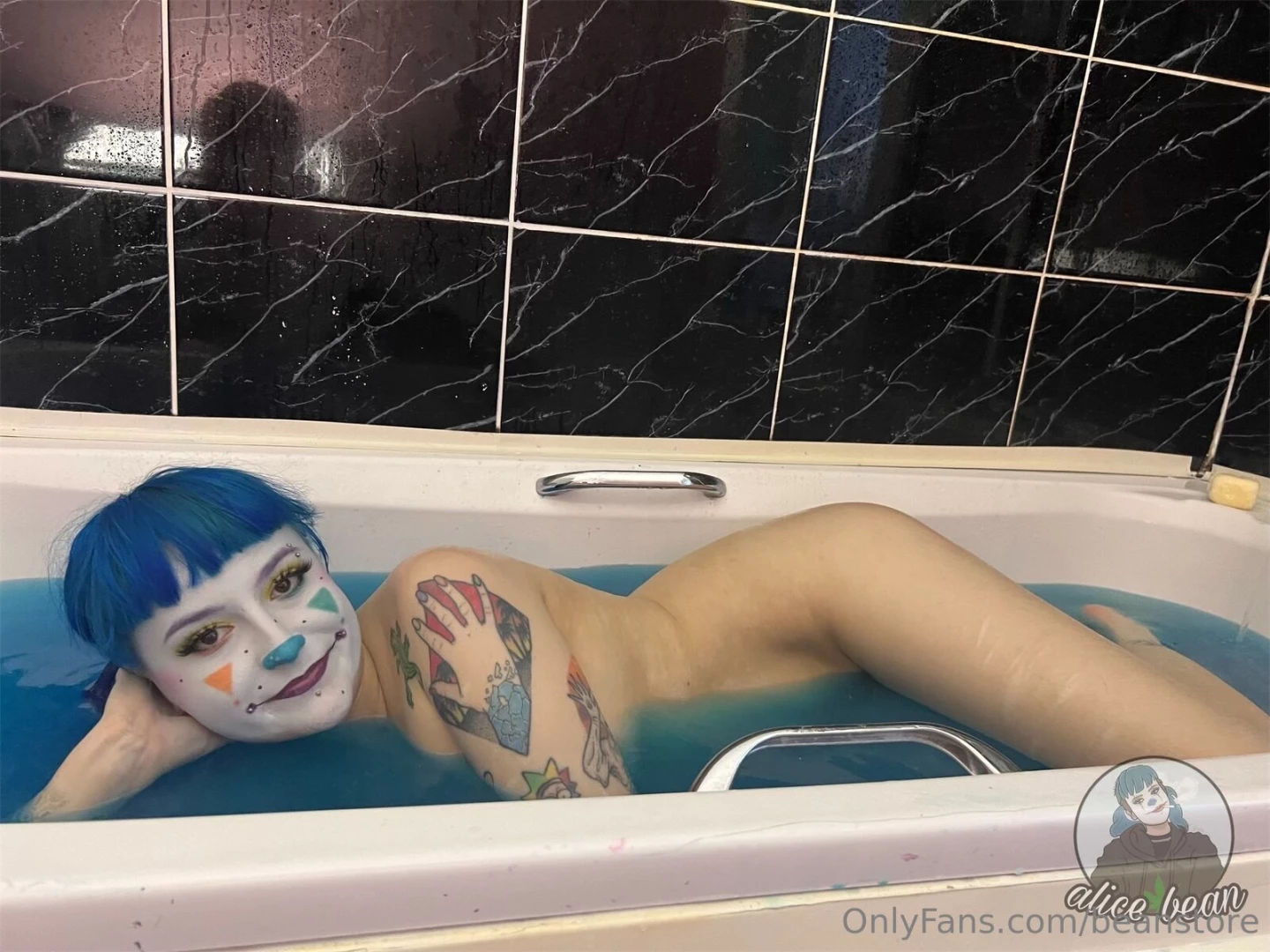 Subscribe cute_bean_ting all content - no paywall just me- no ads for part 14 