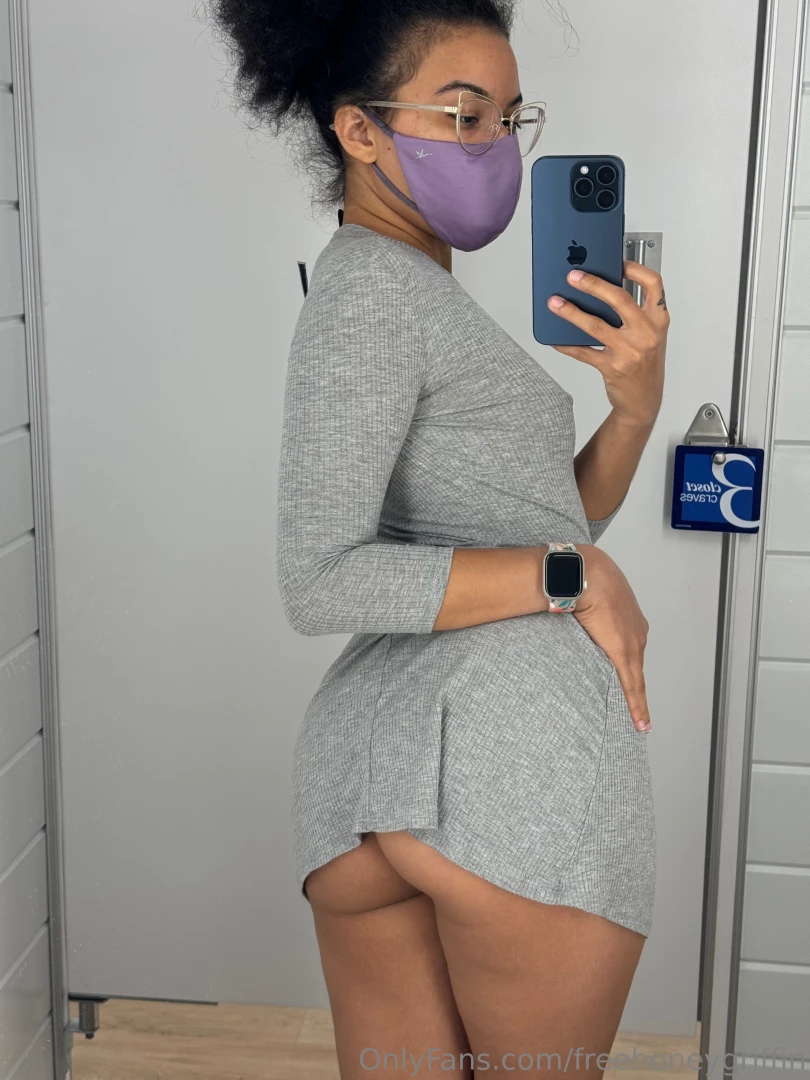 Here s a bunch of dressing room pics for y all before i take a few part 7 