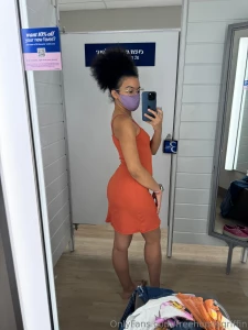 Here s a bunch of dressing room pics for y all before i take a few part 3