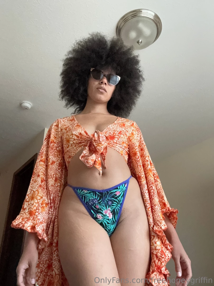 Looking for a summer fling part 2 