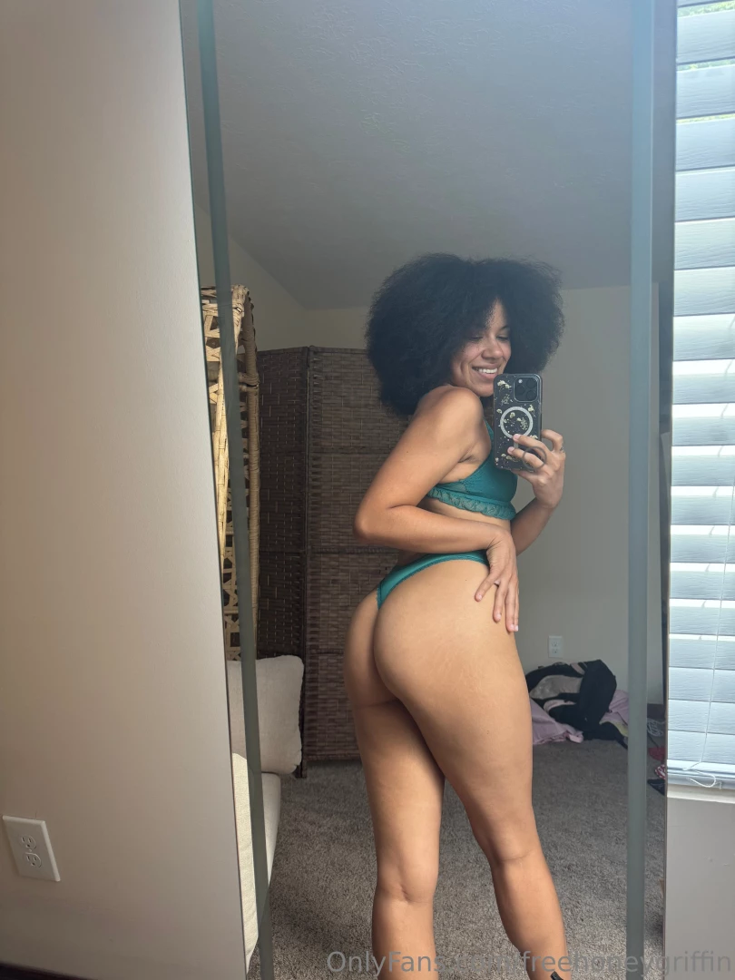 I am quite literally begging for spanks it s been way too long 