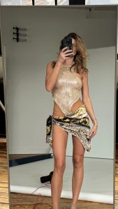 All eyes on me part 138