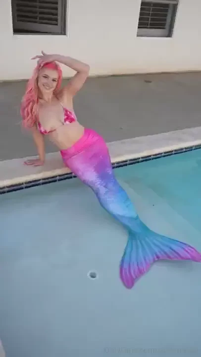 Would you get freaky with a mermaid 