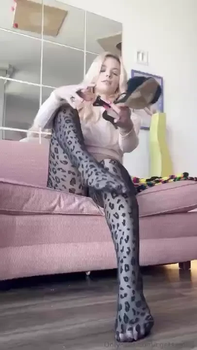 Whatcha think baby are the heels staying on 