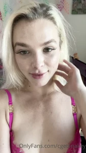 cgetsnakey - I looooove playing with myself on my balcony the thrill of potentially 