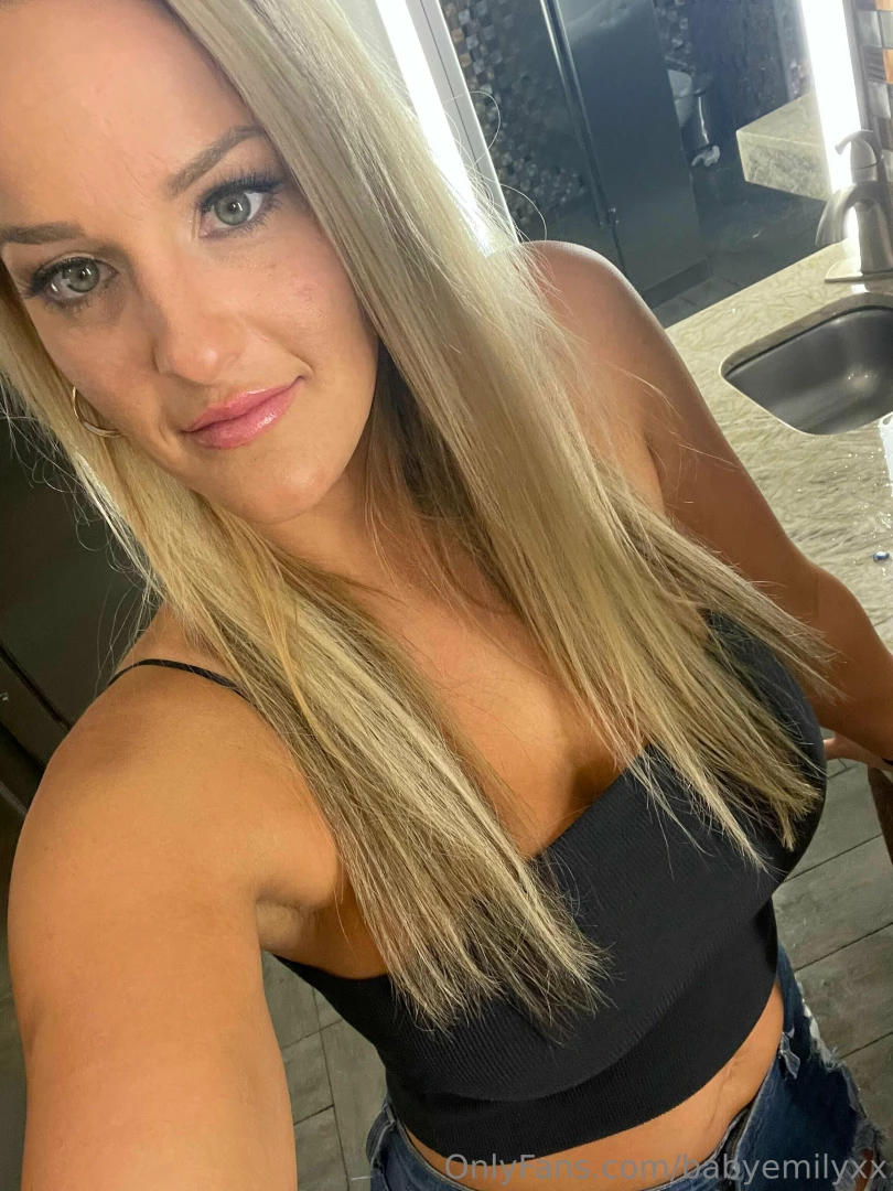 Too hot not to post part 2 