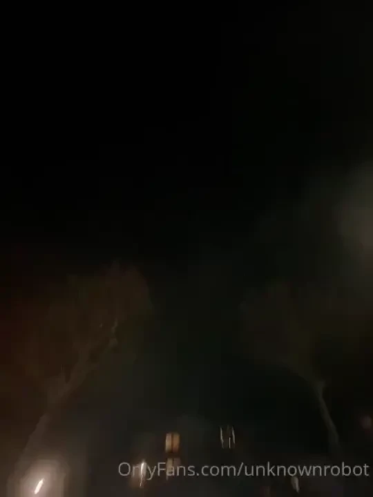 Late cold night hot tub time 