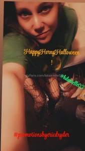 Happy halloween my loves hmu on snapchat if ya really want my personal part 1