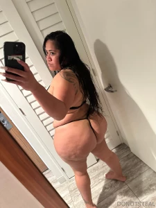 Cum gimme a booty rub part 1