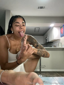 Lookmeupbookiiie part 35