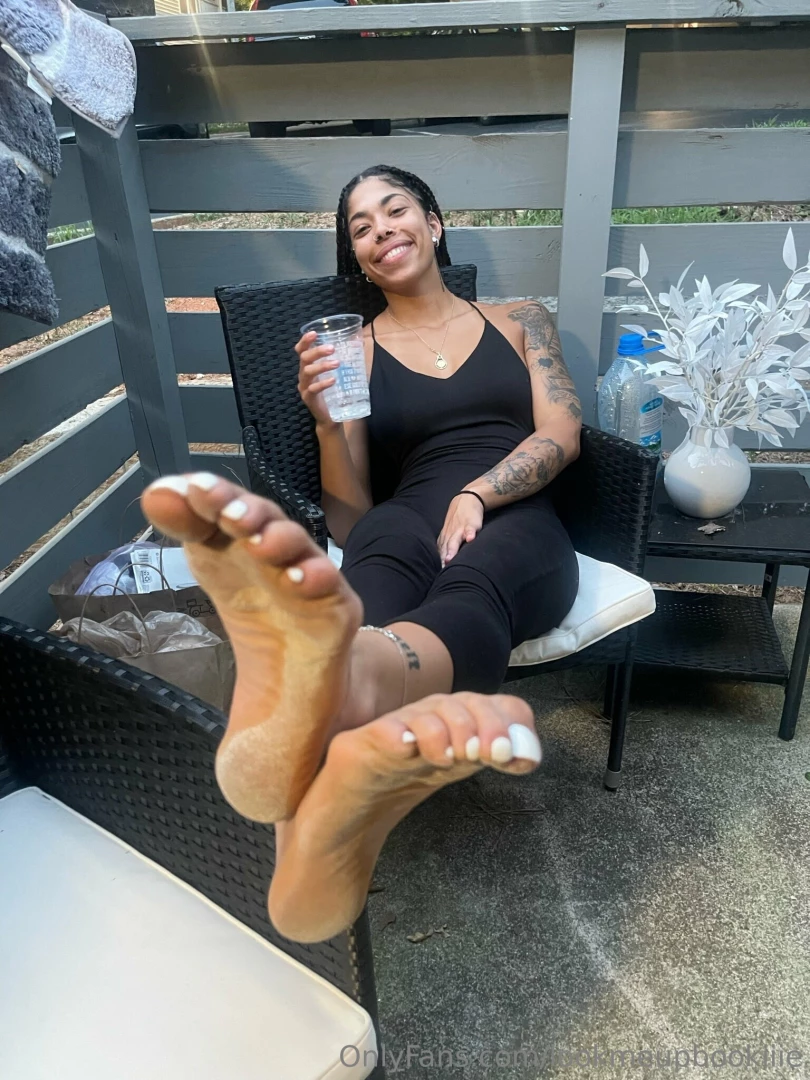 Lookmeupbookiiie part 20 