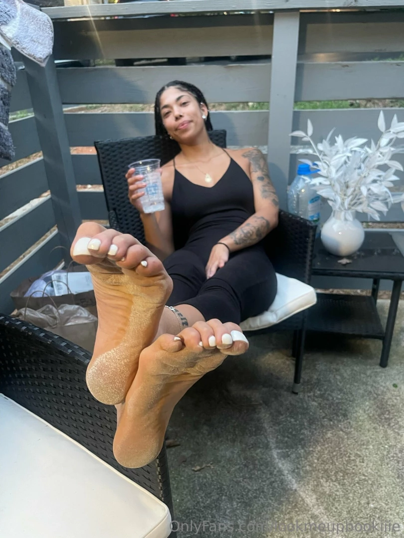 Lookmeupbookiiie part 17 