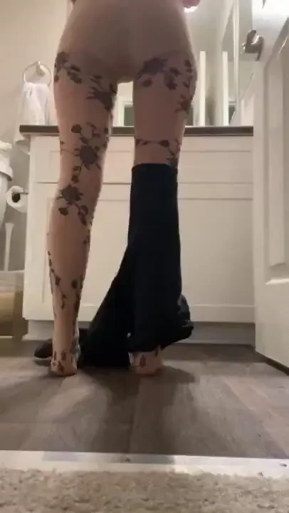 Just cleaned up the house so now it s time for a hot shower soles were 
