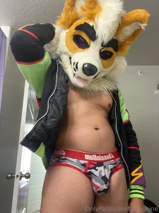 Trying out the new lighting with some jock pics part 1