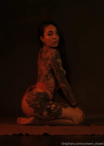 Con ganas de que me ajusten la espalda con una sesi n de shibari les part 1