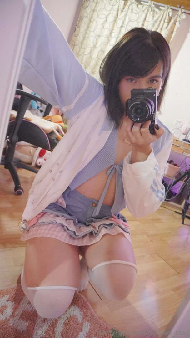 I took some pics friday s night do u like my outfit part 3 