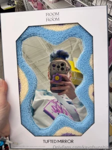 Someone buy me this mirror so i can take pretty pussy pics in it for