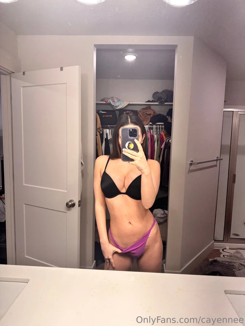 Cayennee part 251614 