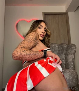 Hihi wanna grab a bite